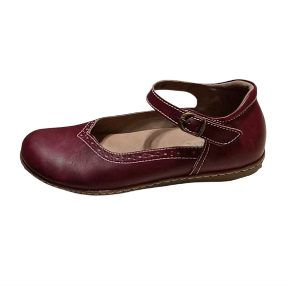 L'artiste Spring Step Mary Jane Flats Burgundy Leather Round Toe Cushioned - Picture 1 of 12